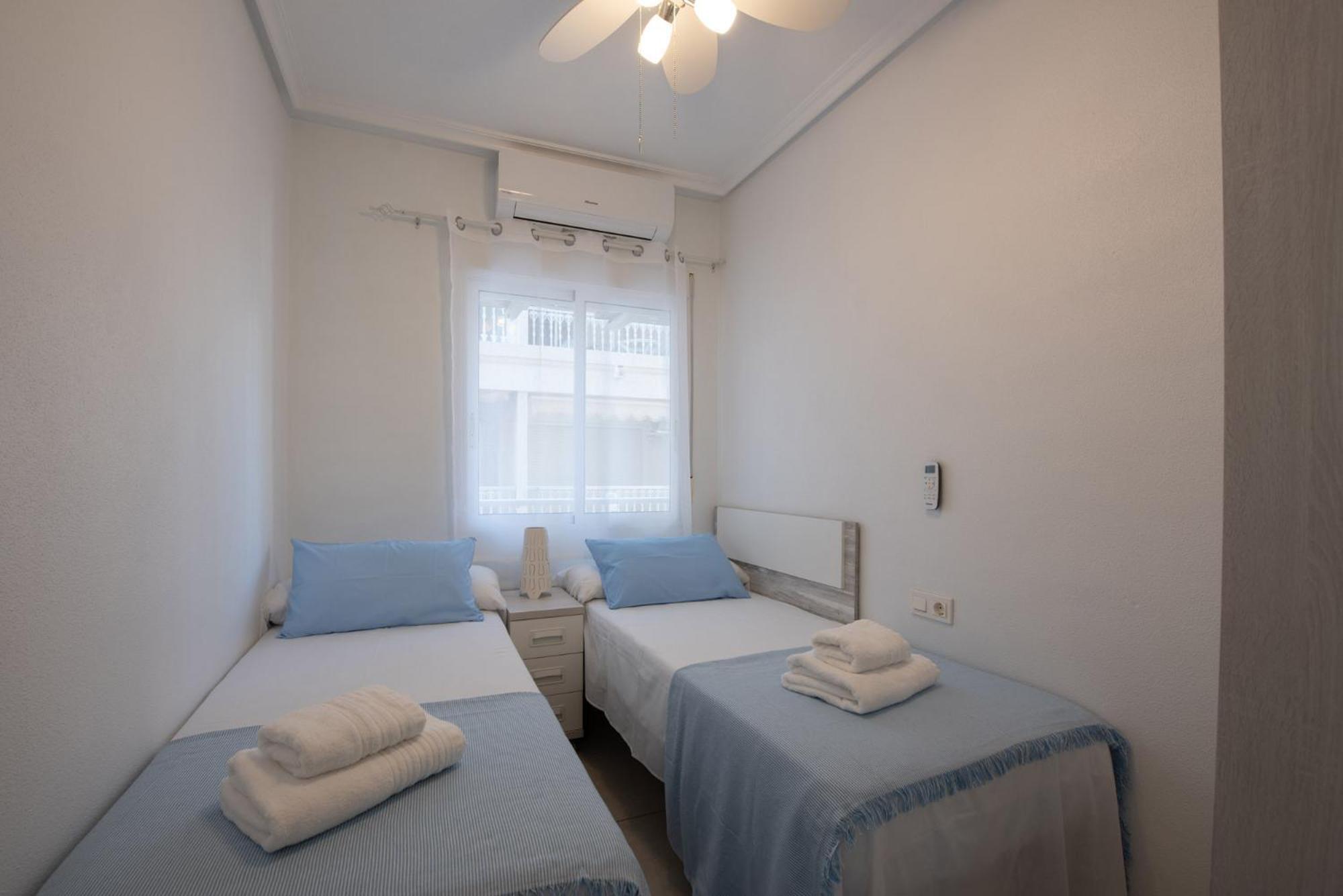 Apartamento Arena Playa Levante ซานตาโปลา ภายนอก รูปภาพ